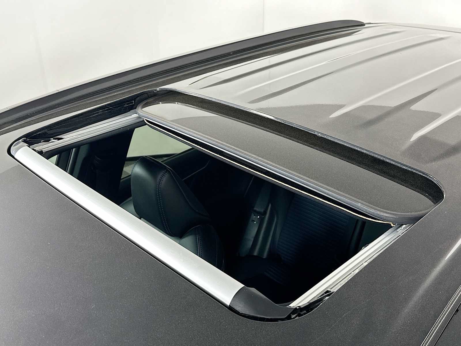Used 2021 Toyota RAV4 XSE AWD/4WD image 20