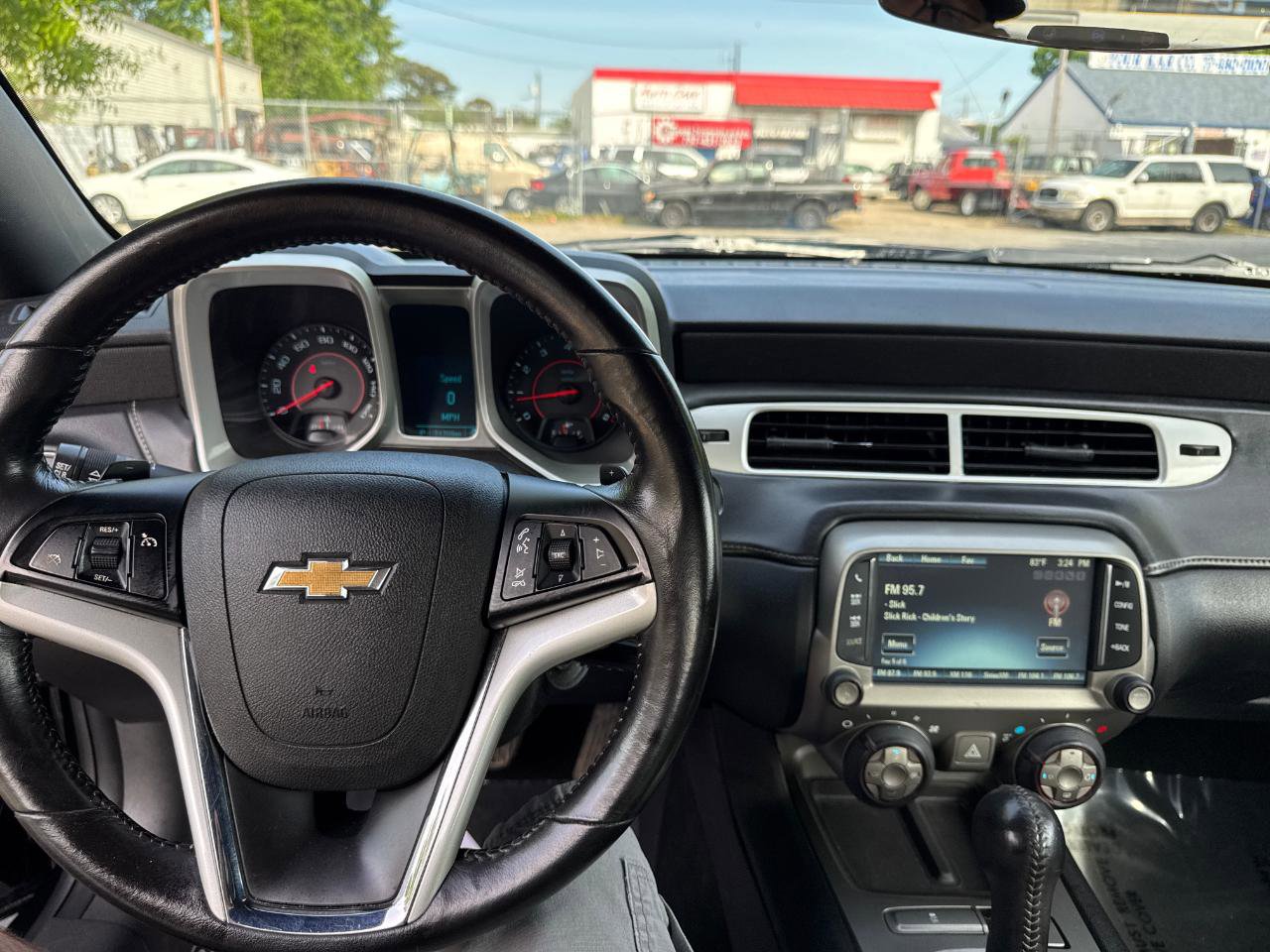 Used 2015 Chevrolet Camaro LT image 17