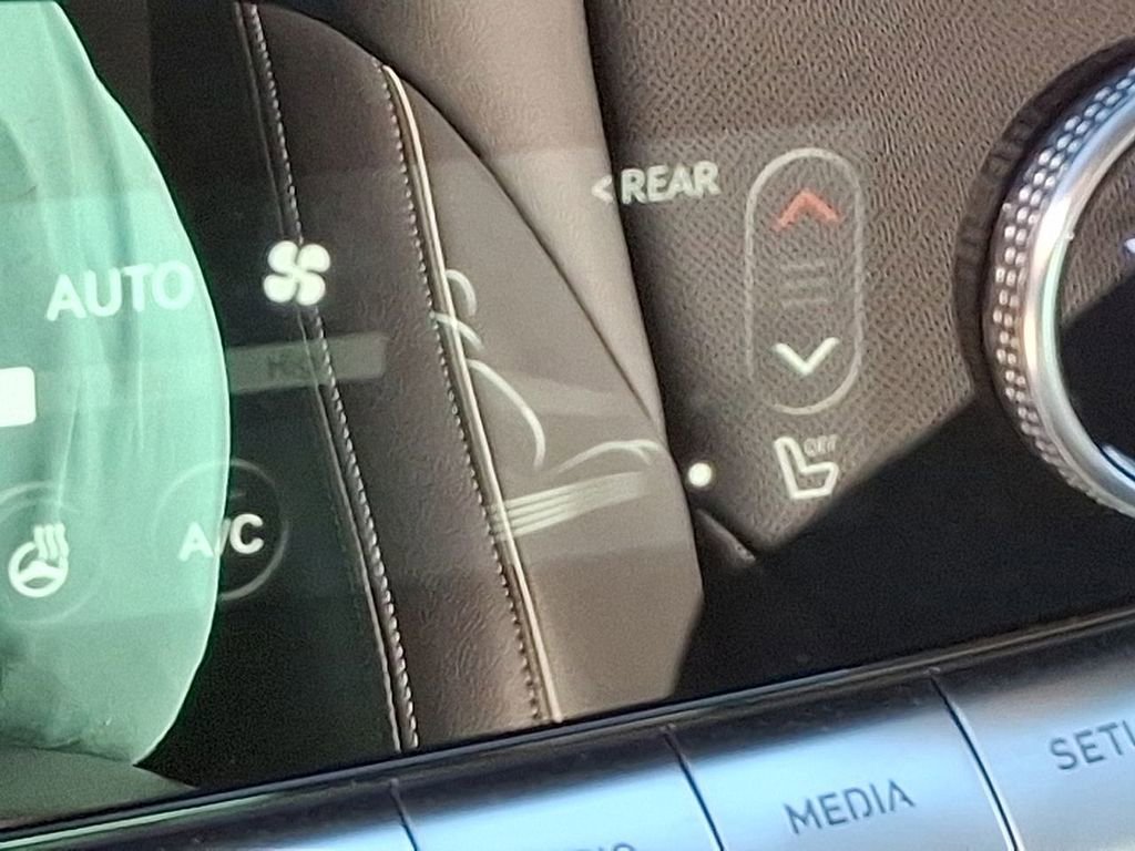 Certified 2025 Genesis GV70 2.5T w/ Advanced Package image 19