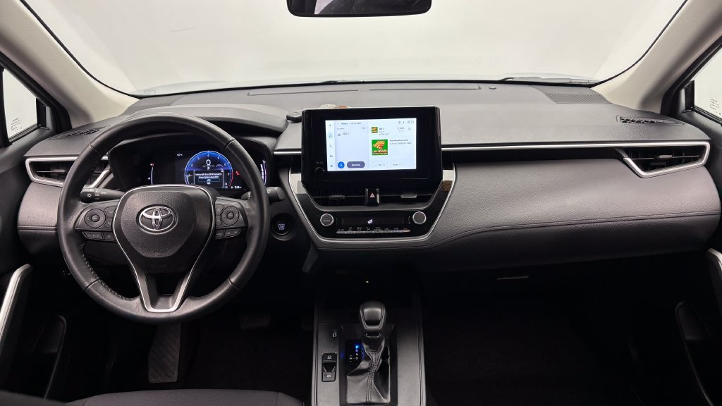 Certified 2026 Toyota Corolla Cross LE FWD image 29