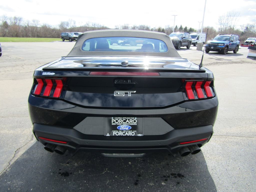 Used 2025 Ford Mustang GT Premium RWD image 10