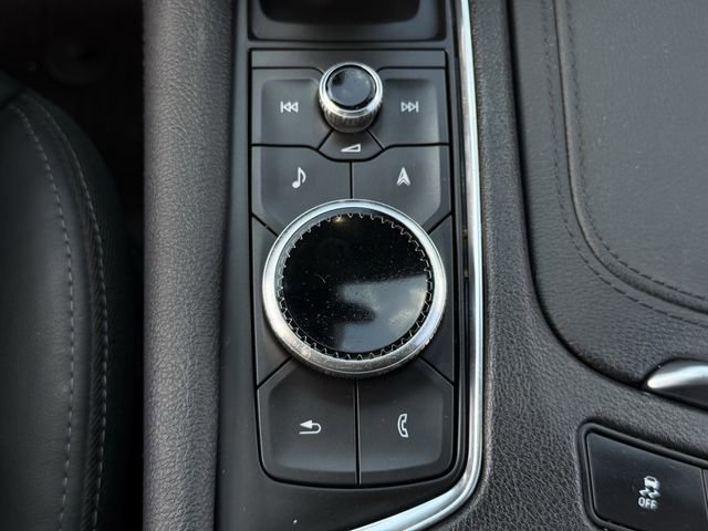Certified 2024 Cadillac XT5 Premium Luxury AWD/4WD image 23