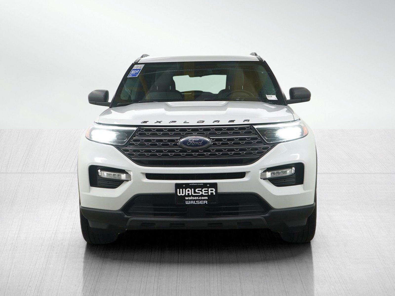 Used 2021 Ford Explorer XLT w/ XLT Sport Appearance Package image 8