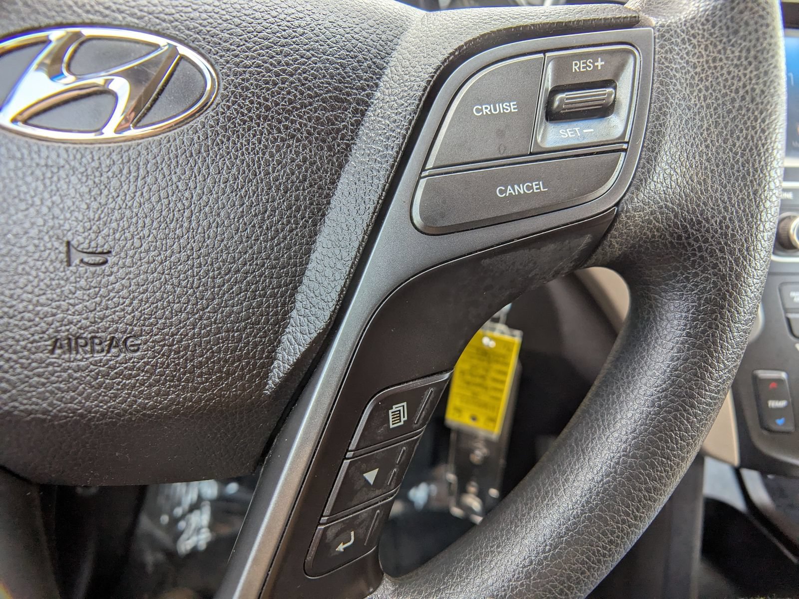 Used 2019 Hyundai Santa Fe XL SE FWD image 26