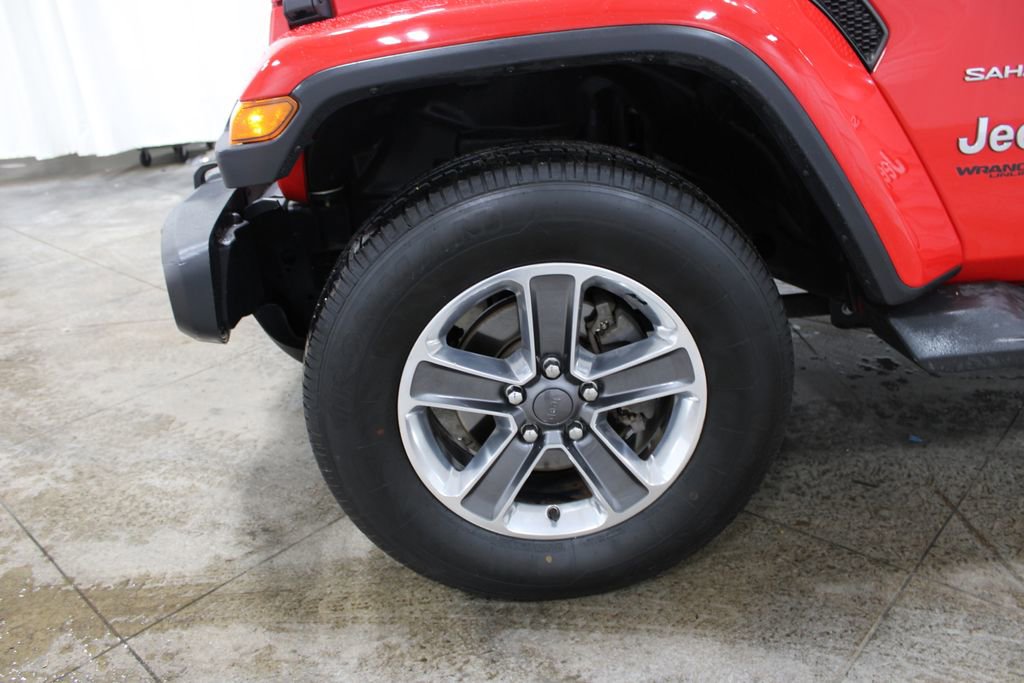 Used 2018 Jeep Wrangler Unlimited Sahara image 33