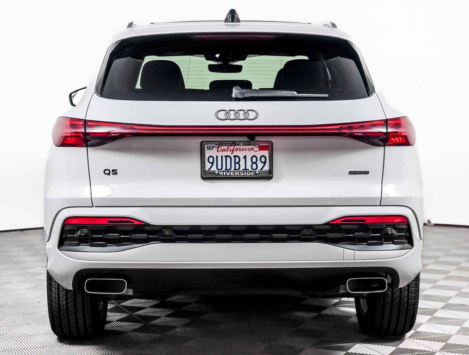 Certified 2025 Audi Q5 Premium w/ Premium Plus AWD/4WD image 7