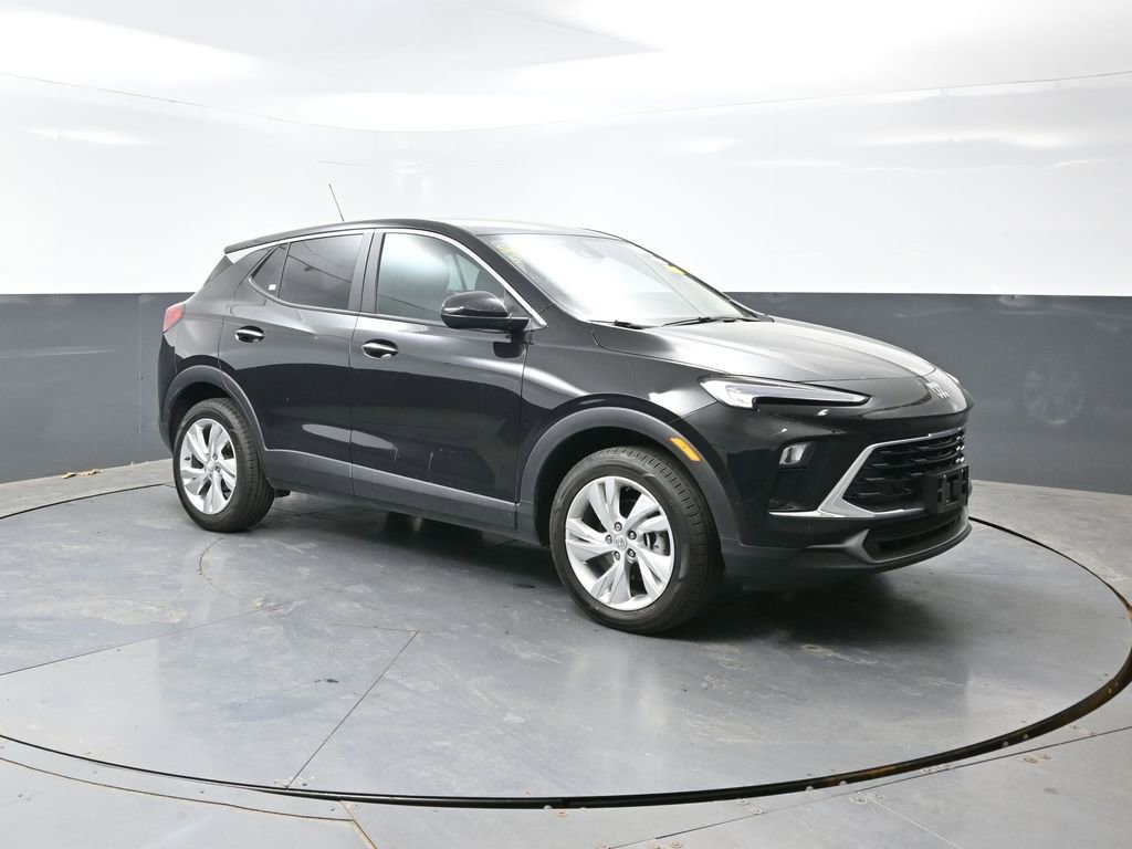 Used 2025 Buick Encore GX Preferred AWD/4WD image 6