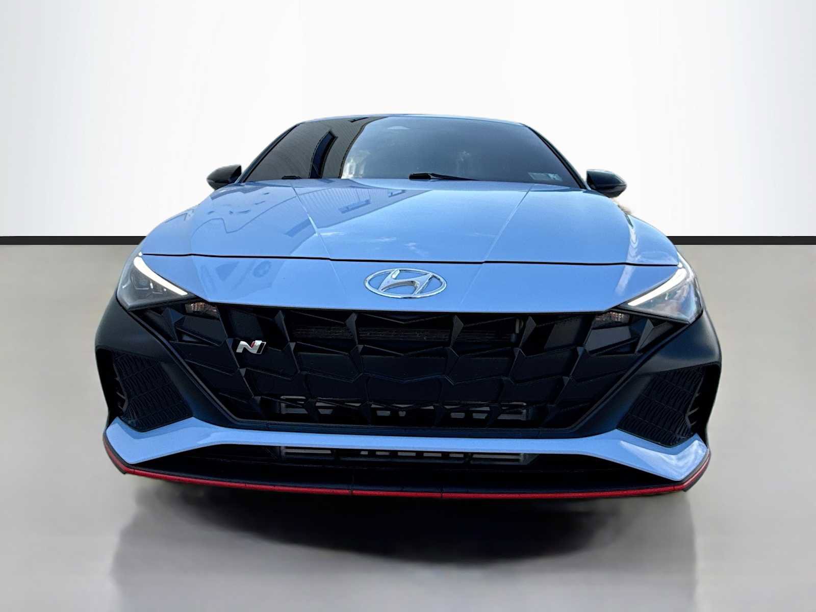 Used 2022 Hyundai Elantra N w/ Preferred Accessory Package FWD image 2