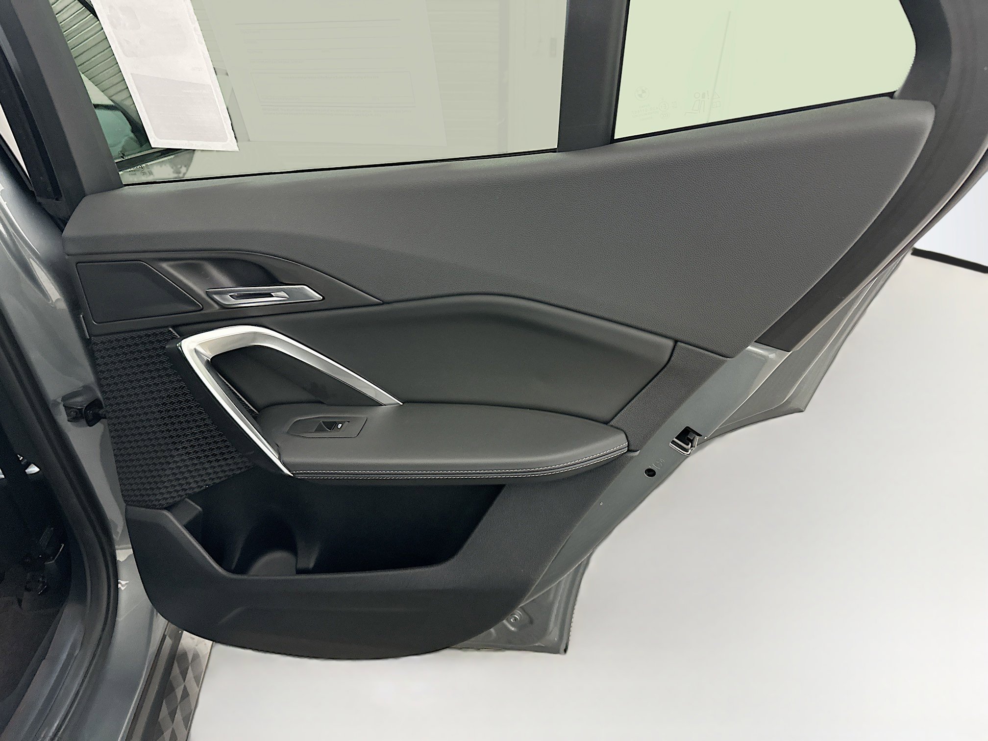 Used 2025 BMW X2 xDrive28i image 33