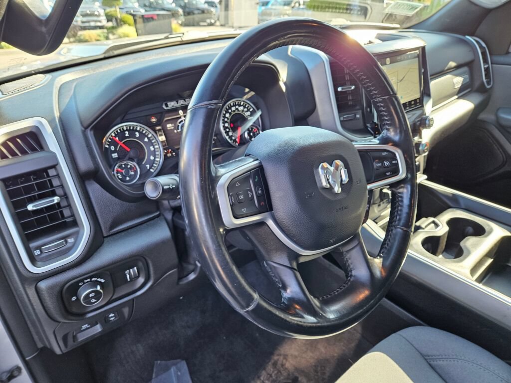 Used 2022 RAM 1500 Big Horn AWD/4WD image 18