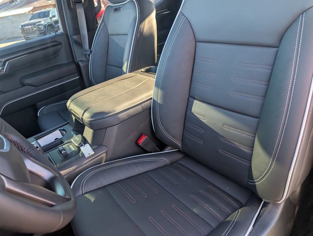 New 2026 GMC Sierra 1500 AT4X image 9