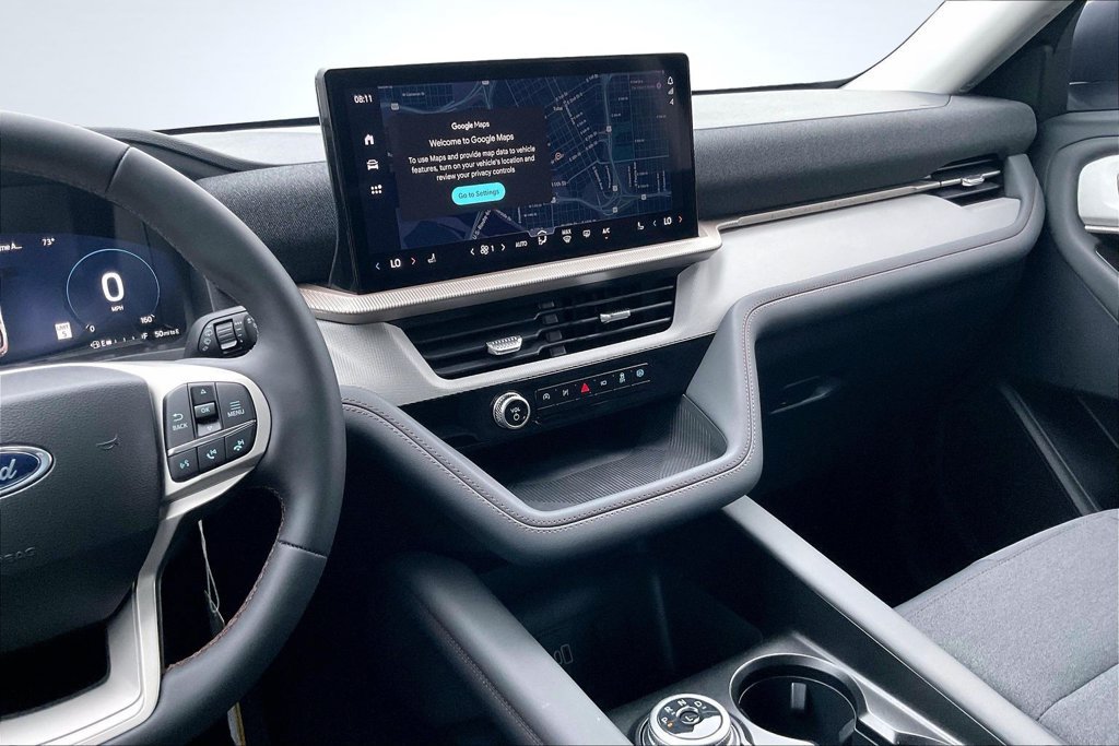 New 2026 Ford Explorer Active RWD image 6