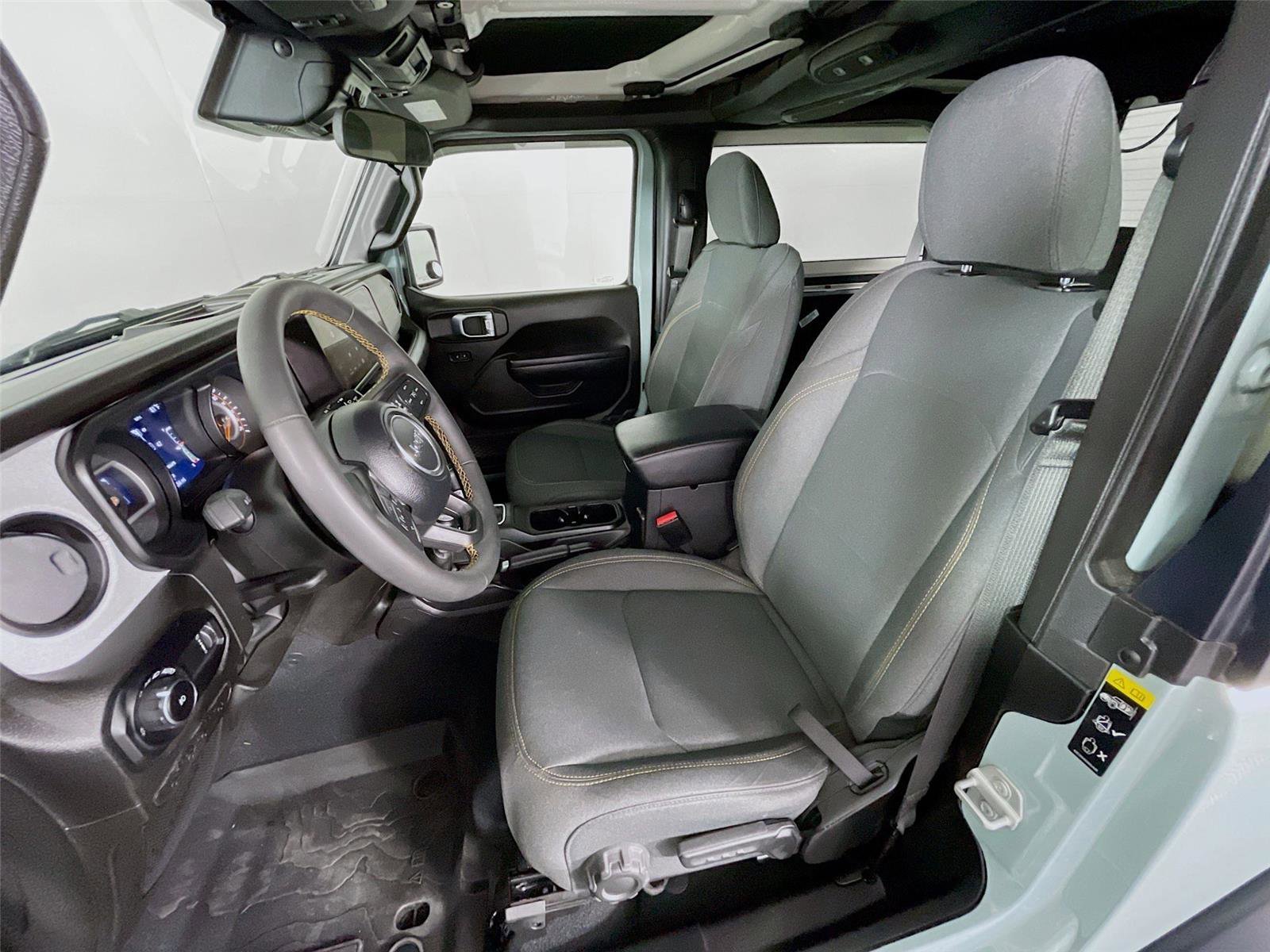 Used 2024 Jeep Wrangler Sport S image 24