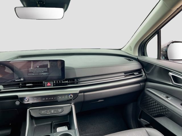 New 2027 Kia Carnival SX w/ Dark Edition Package FWD image 26