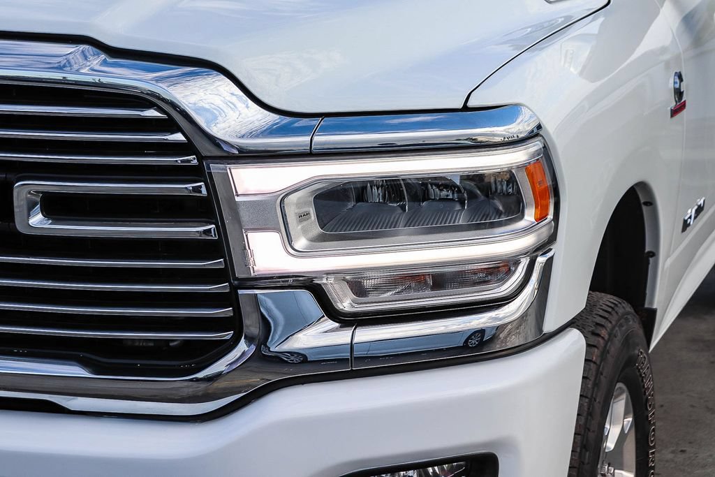 Used 2024 RAM 2500 Laramie AWD/4WD image 5