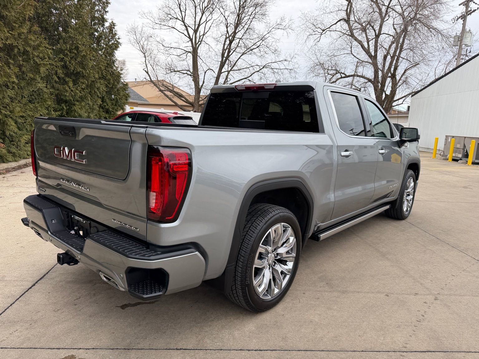 Used 2025 GMC Sierra 1500 Denali image 31