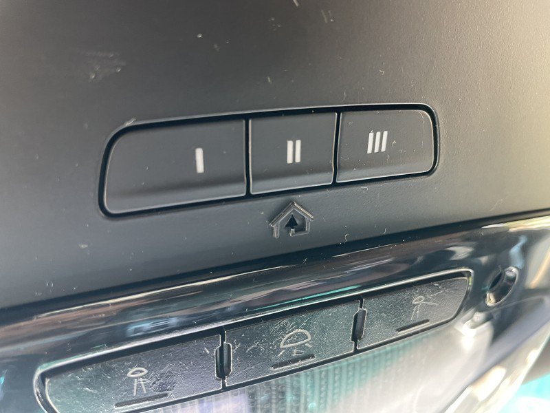 Used 2016 Maserati Ghibli RWD image 23