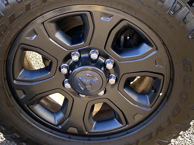 Used 2017 RAM 2500 Big Horn w/ Sport Appearance Group image 28