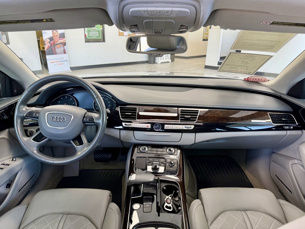 Used 2013 Audi A8 L 4.0T image 10