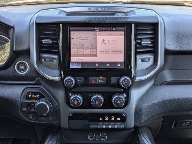 New 2026 RAM 1500 Express AWD/4WD image 17
