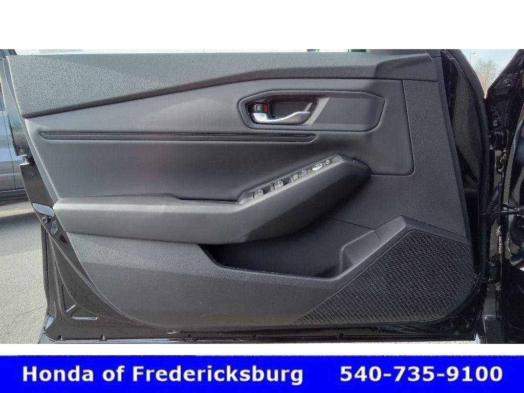 Certified 2025 Honda Accord SE image 25