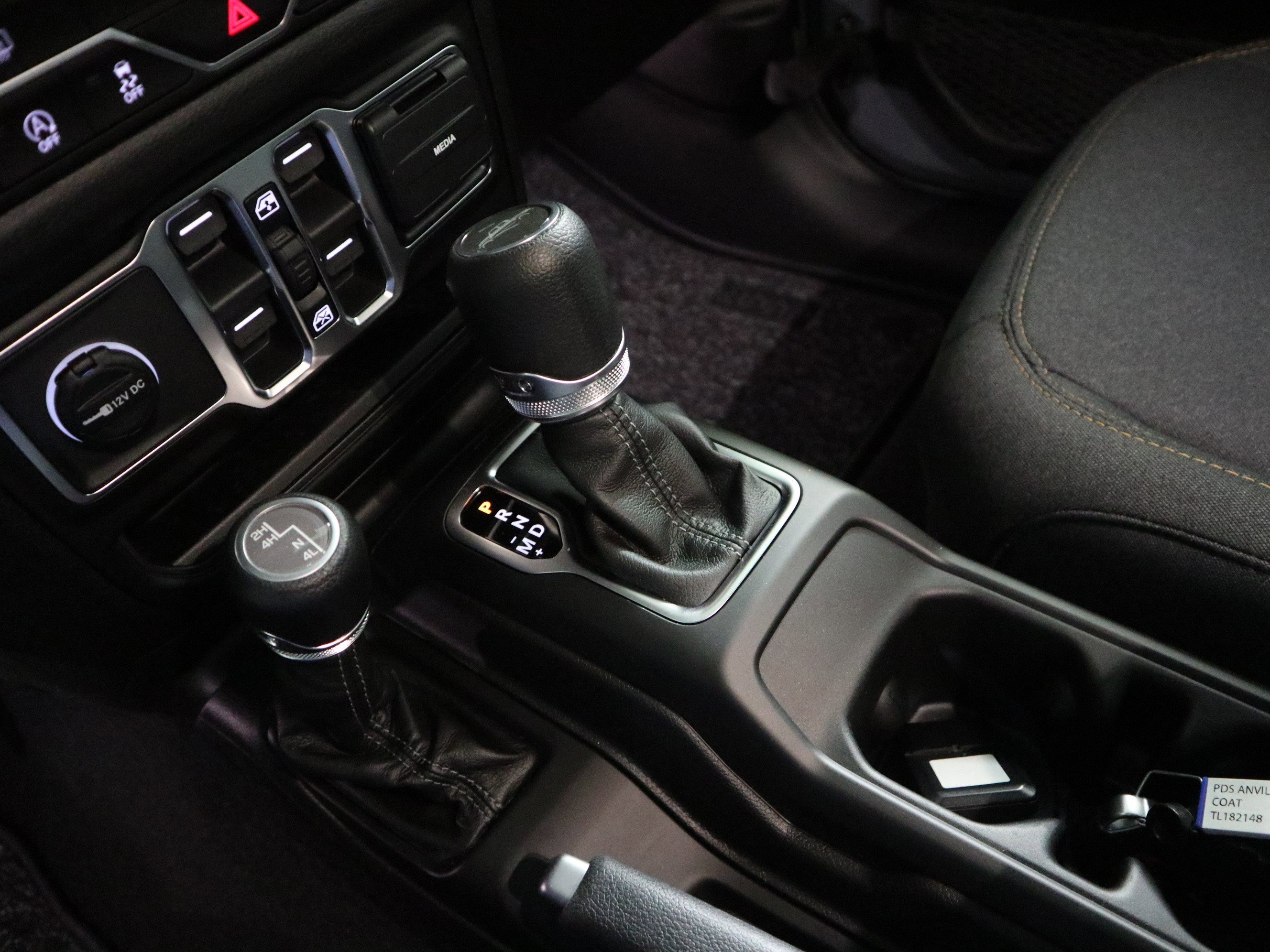 New 2026 Jeep Gladiator Sport AWD/4WD image 27