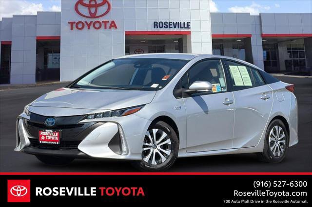 Certified 2021 Toyota Prius Prime LE FWD video 1