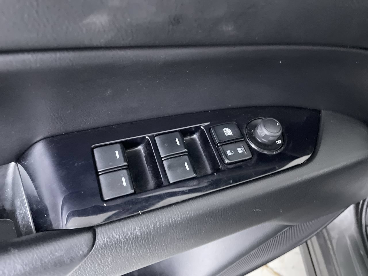 Used 2019 MAZDA CX-5 Touring AWD/4WD image 11