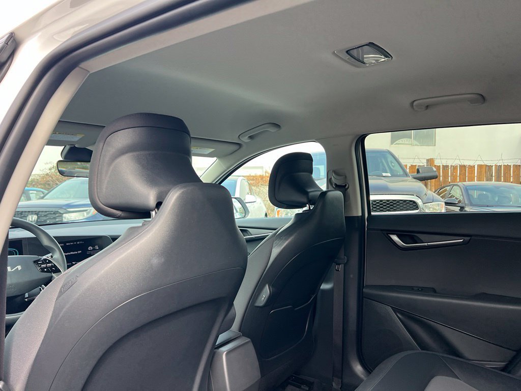 Certified 2026 Kia Niro LX FWD image 13
