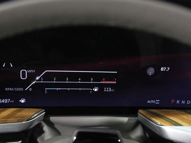 Certified 2025 Cadillac Escalade ESV Sport Platinum image 10