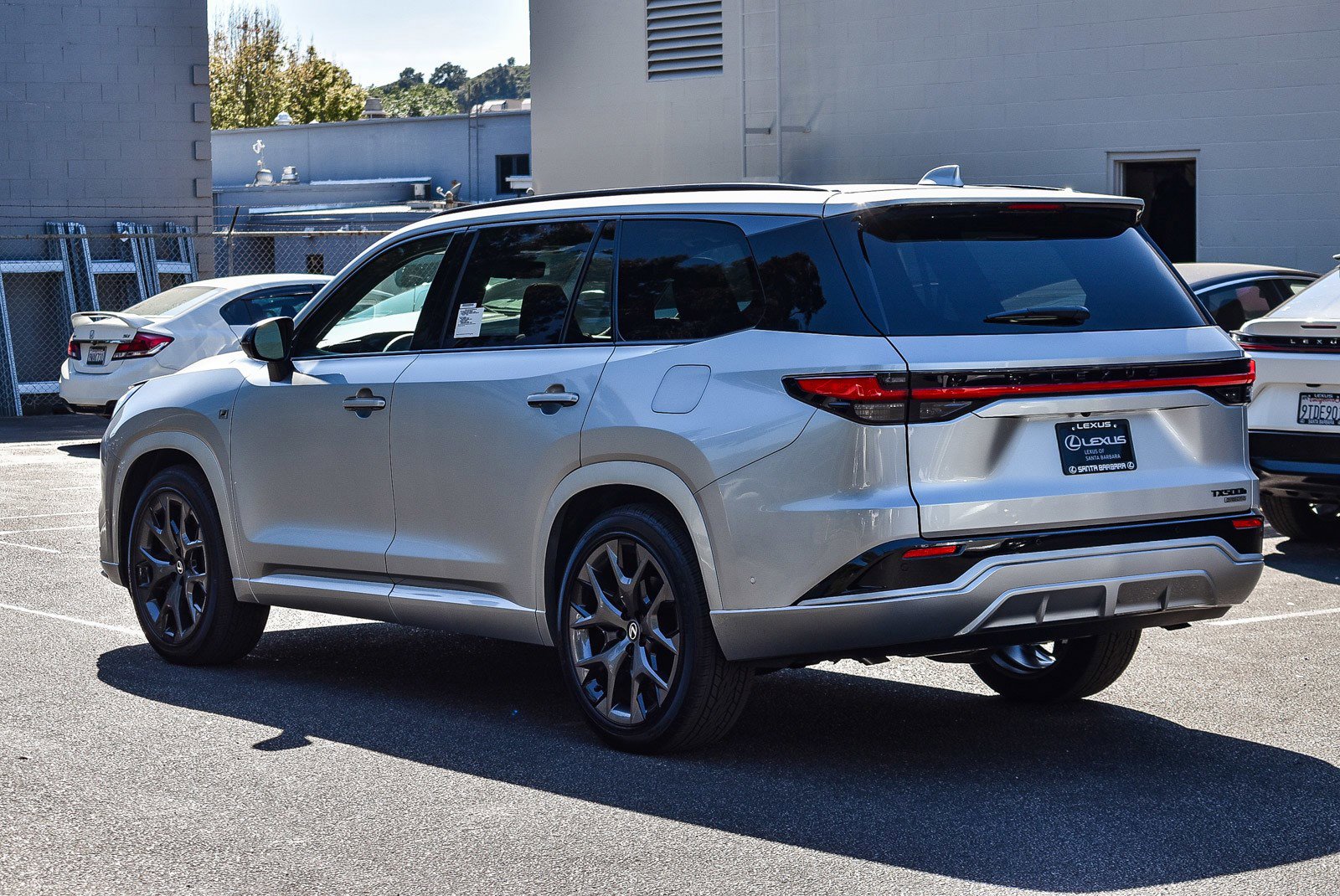 New 2026 Lexus TX 500h AWD image 4