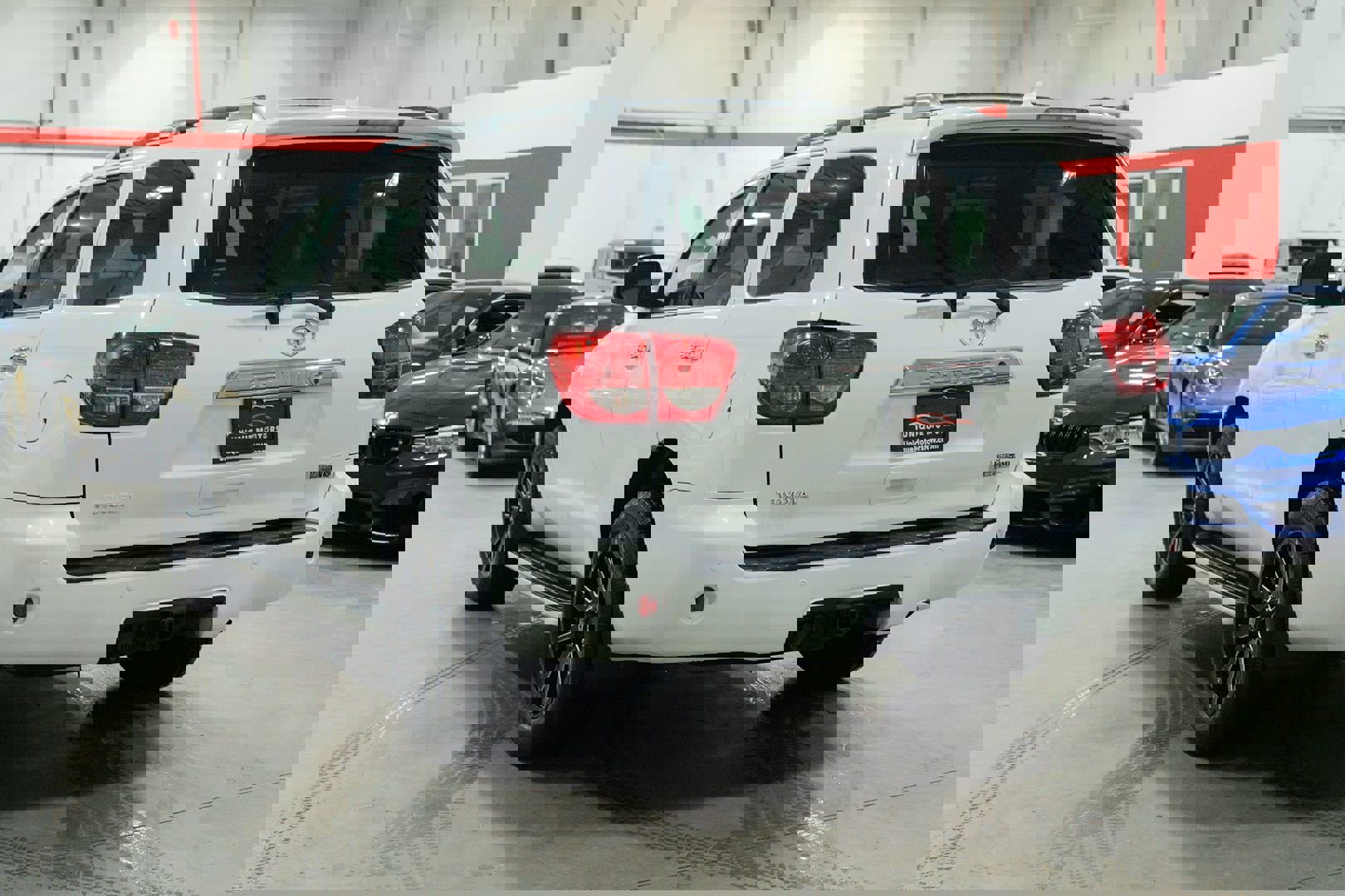 Used 2010 Toyota Sequoia Limited image 4