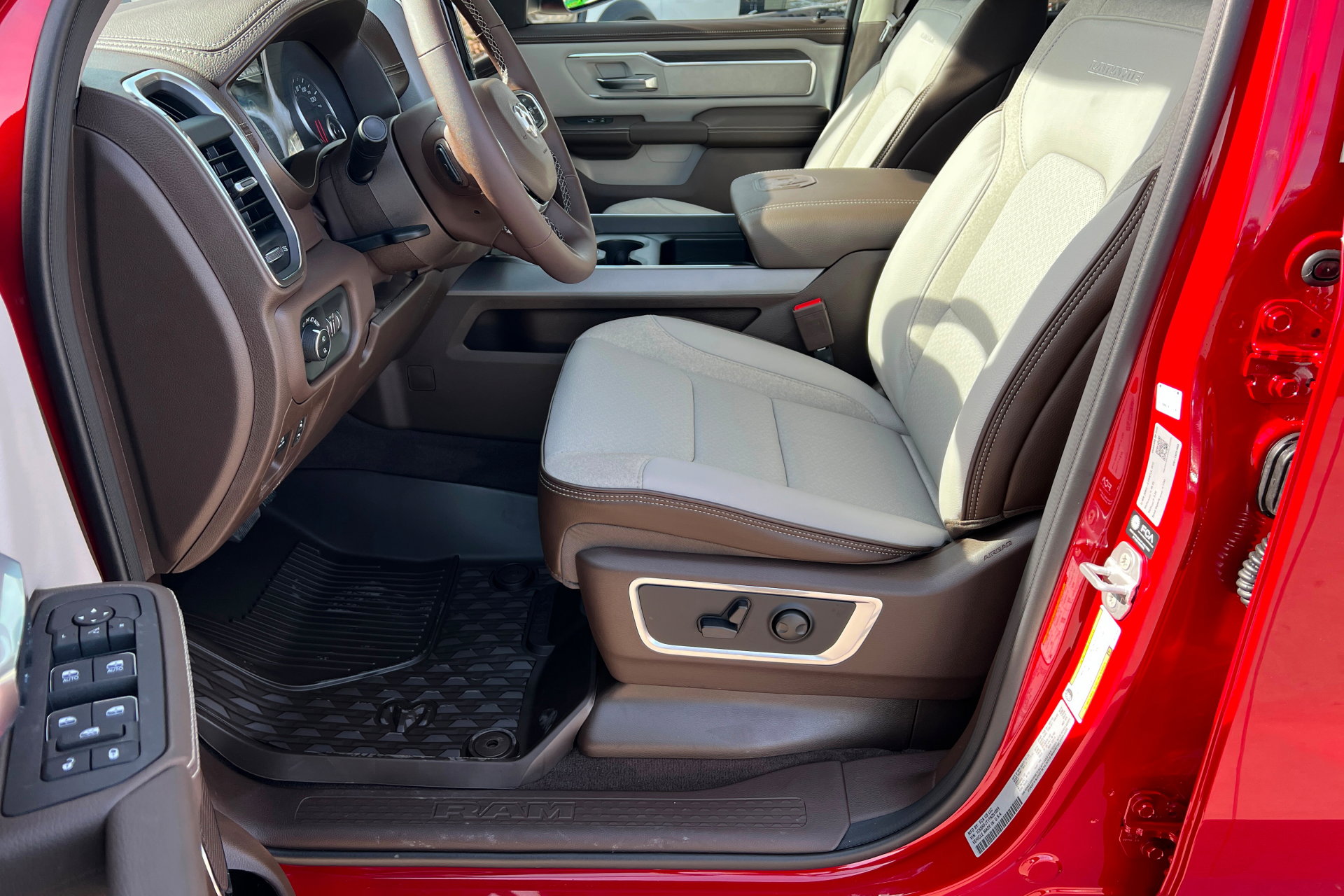 New 2026 RAM 1500 Laramie image 17