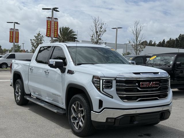 Used 2026 GMC Sierra 1500 SLT w/ SLT Premium Package image 4