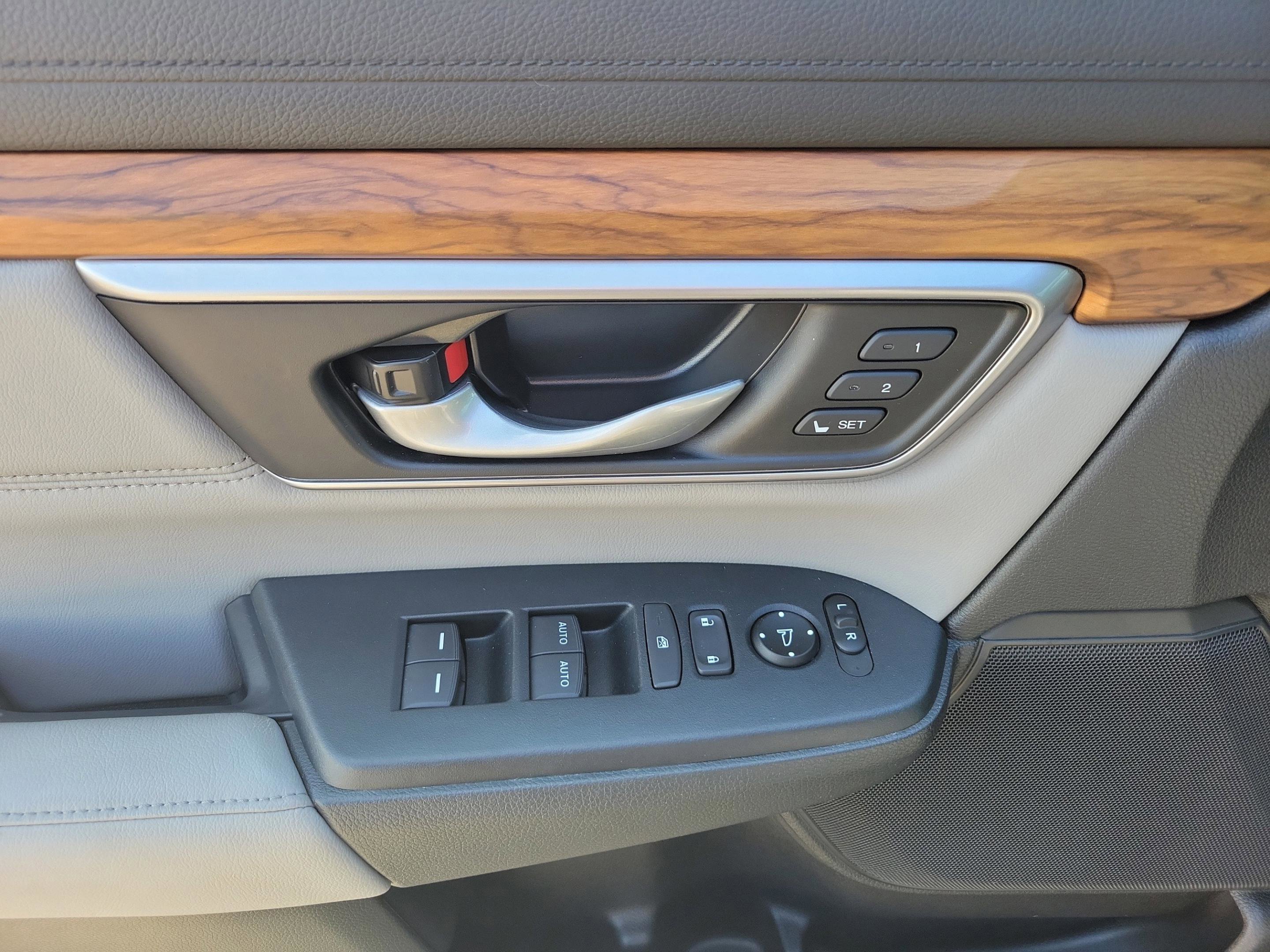 Used 2020 Honda CR-V EX-L image 23