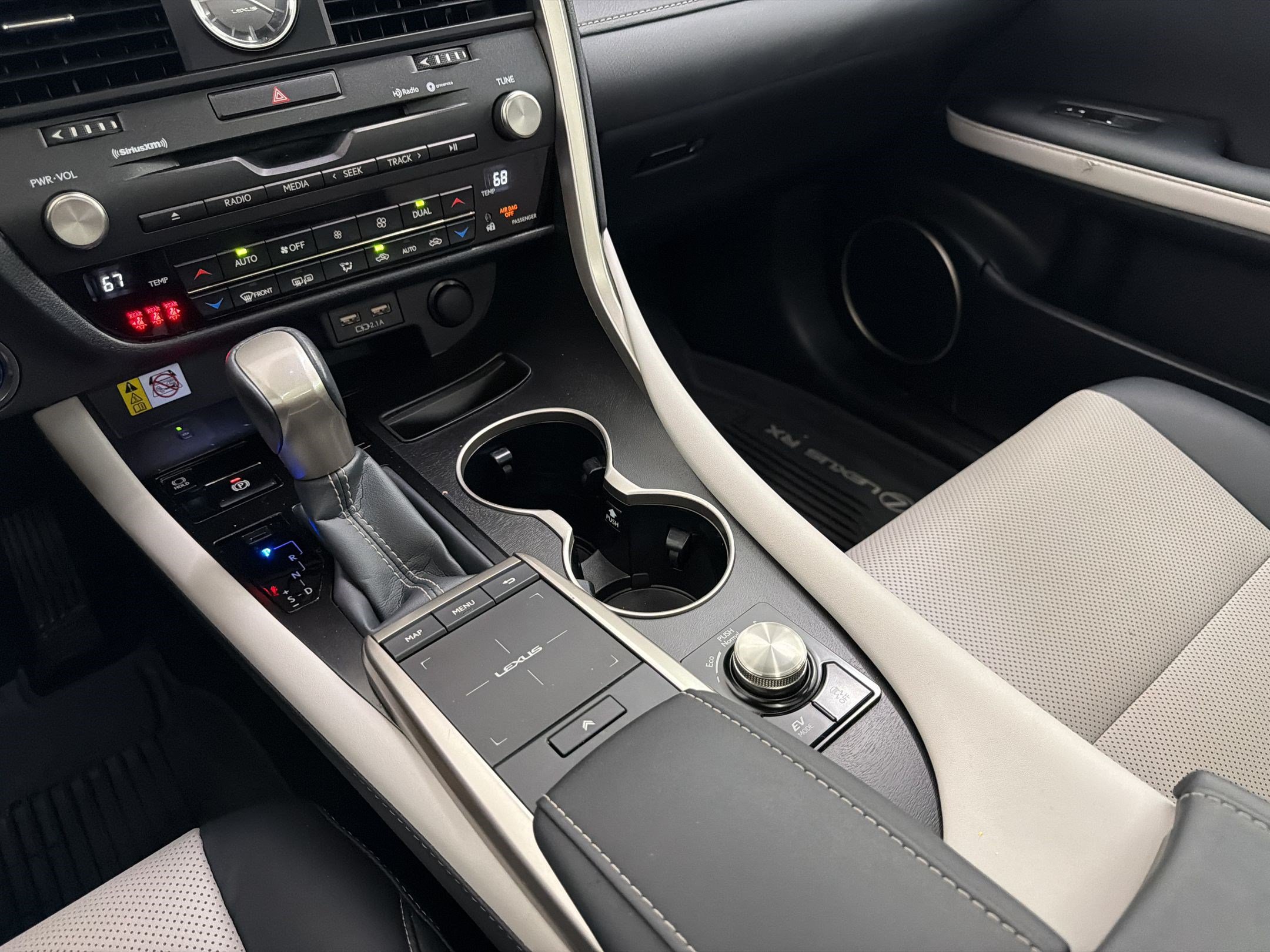 Certified 2022 Lexus RX 450h AWD w/ Special Edition image 18