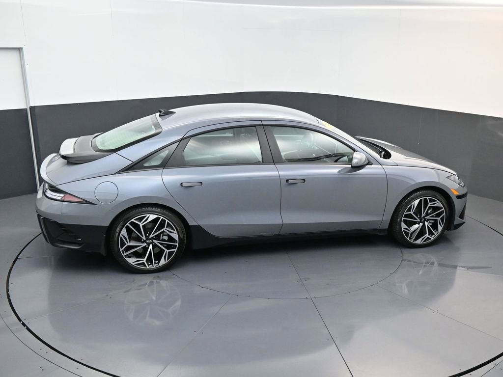Used 2024 Hyundai Ioniq 6 SEL image 17