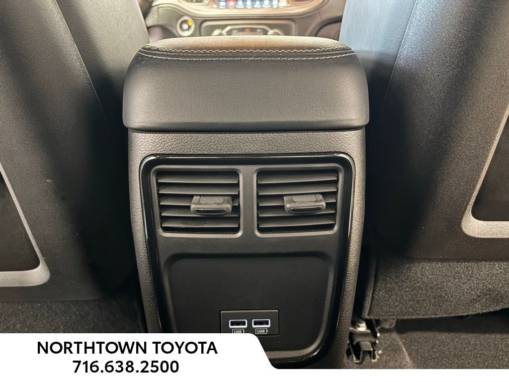 Used 2023 Dodge Charger GT w/ Plus Group image 21