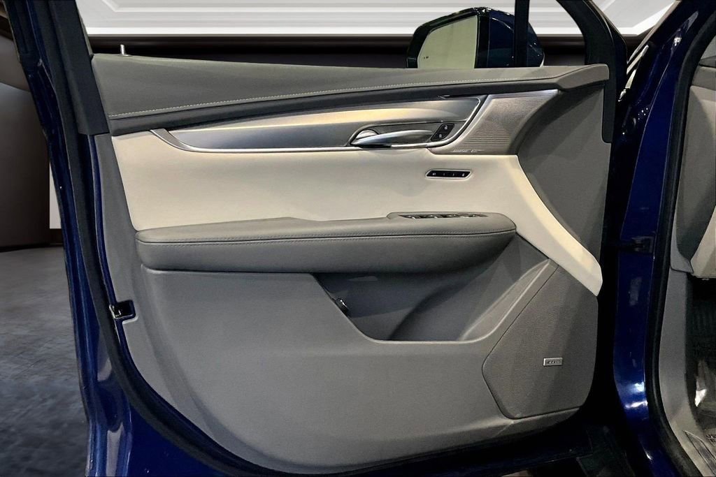 Certified 2023 Cadillac XT5 Premium Luxury AWD/4WD image 20