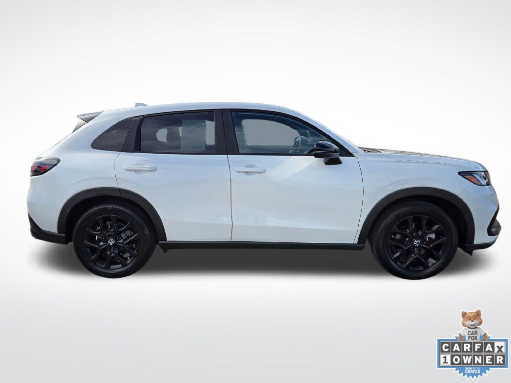 Used 2025 Honda HR-V Sport image 8