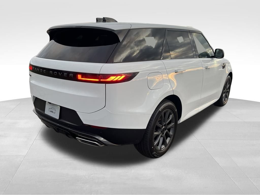 New 2026 Land Rover Range Rover Sport SE image 5