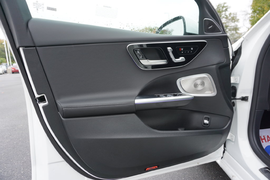 Certified 2026 Mercedes-Benz C 300 Sedan image 21