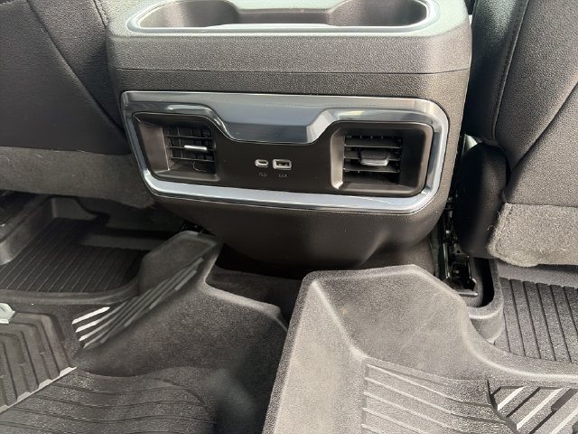 Used 2023 Chevrolet Silverado 1500 LTZ AWD/4WD image 16