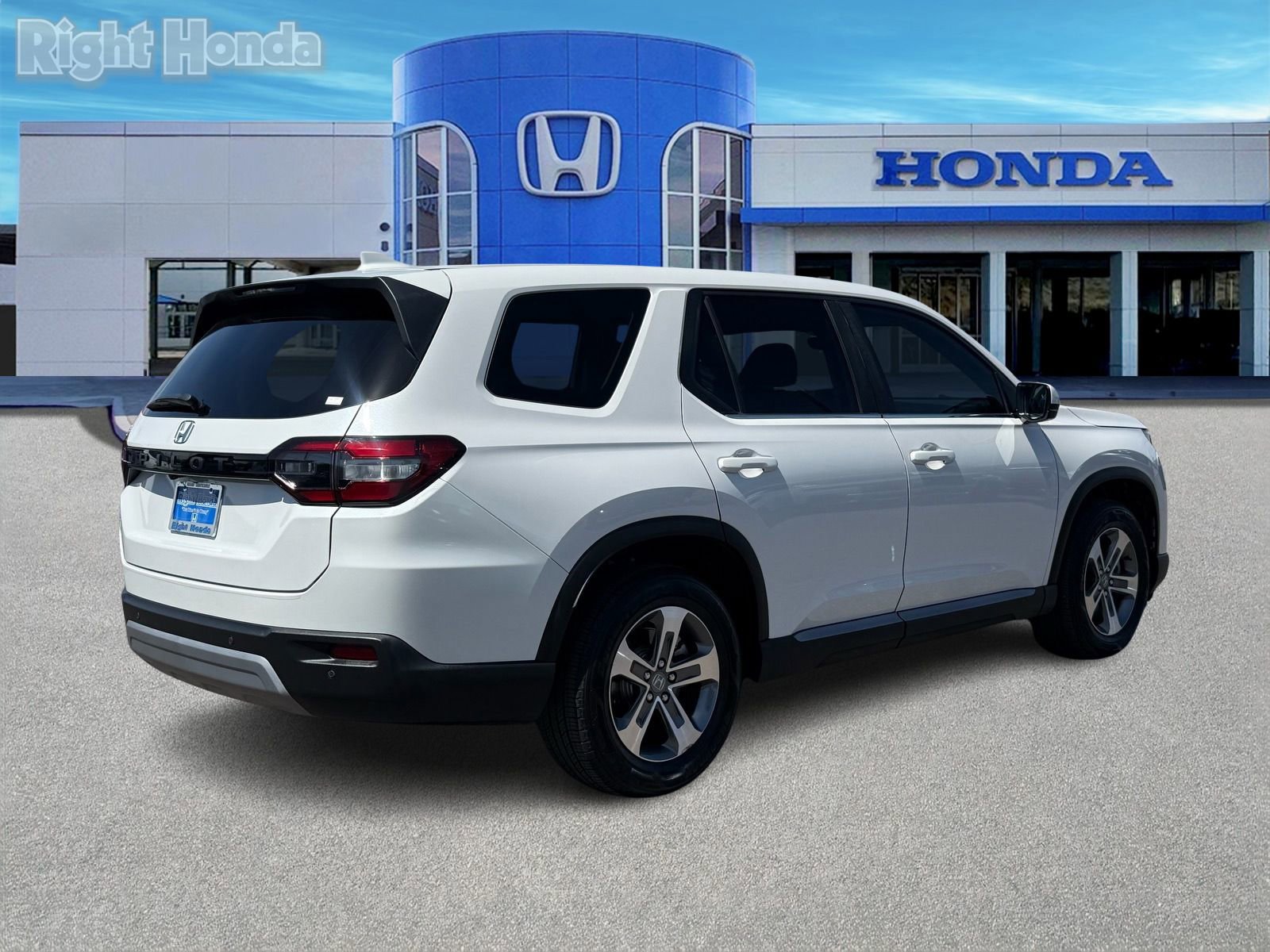 Certified 2025 Honda Pilot EX-L image 9