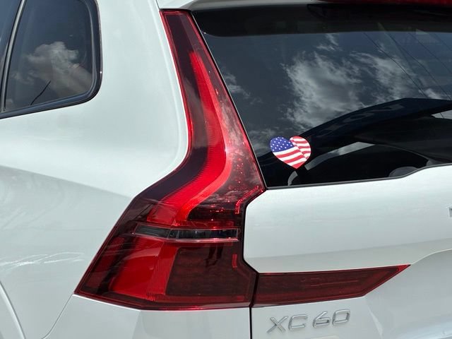 New 2026 Volvo XC60 T8 Ultra w/ Protection Package Premier AWD/4WD image 8
