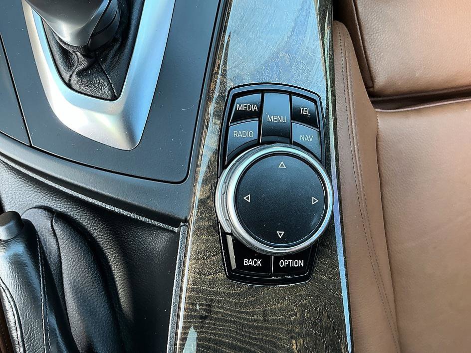 Used 2016 BMW 340i Sedan image 20