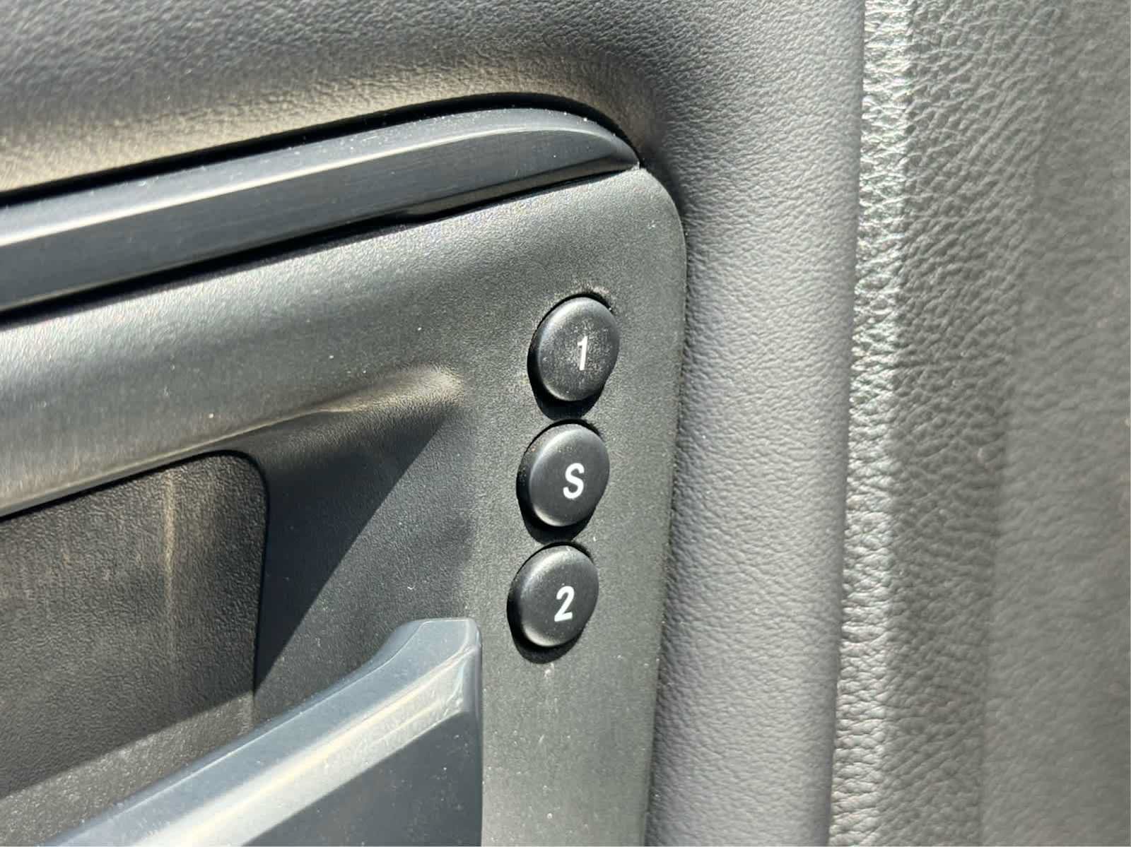 Used 2019 RAM 2500 Limited AWD/4WD image 9