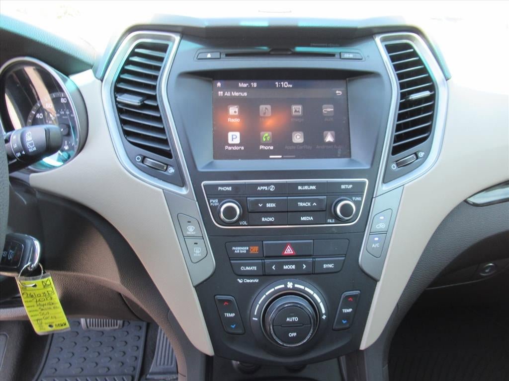 Used 2017 Hyundai Santa Fe Sport FWD image 23