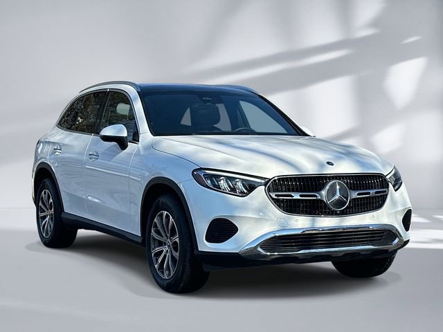 Certified 2025 Mercedes-Benz GLC 300 4MATIC image 6
