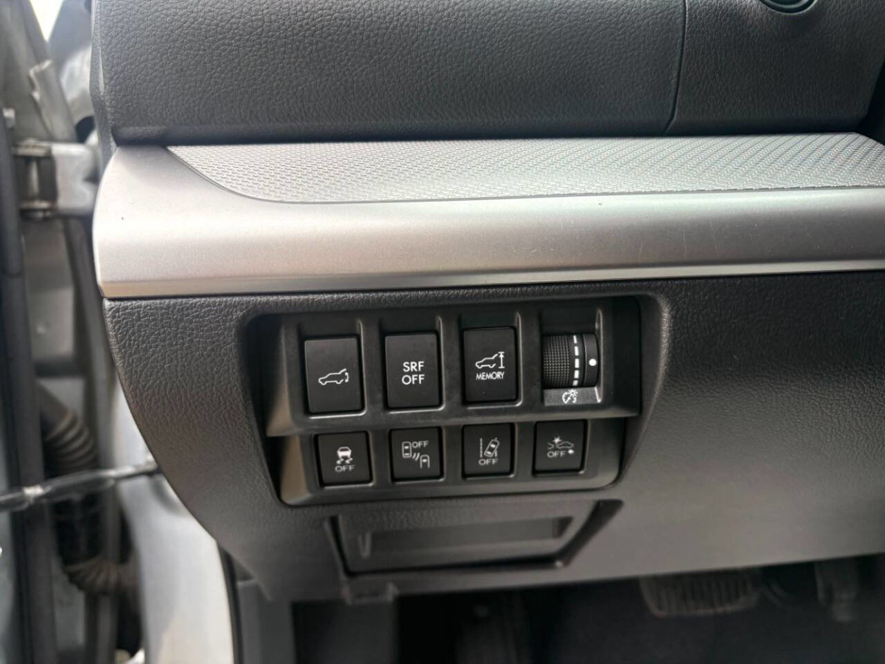 Used 2017 Subaru Outback 2.5i Premium image 10